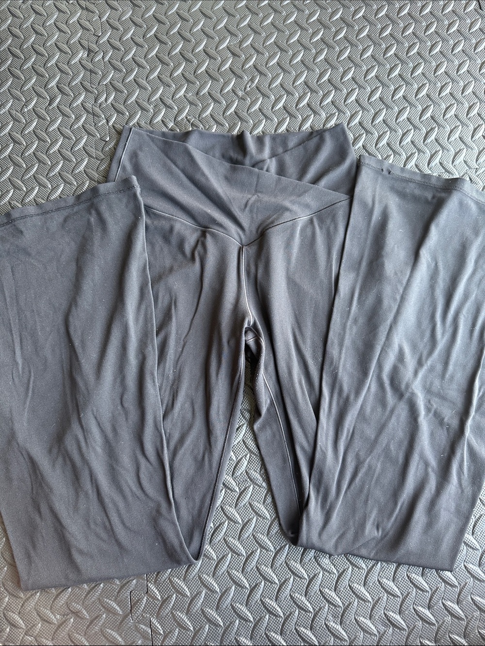 Offline by aerie black crossover High-Waist flare Leggings